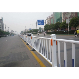 雅安市市政道路护栏工程